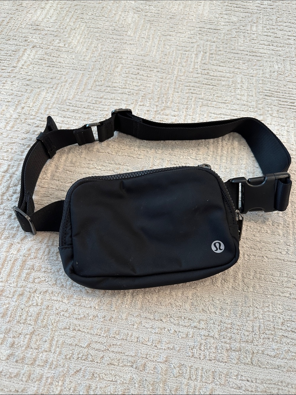 lululemon athletica Black belt bag